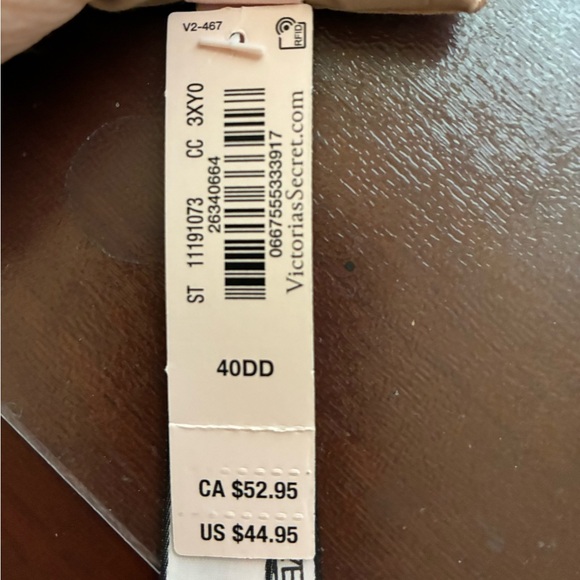 NWT Victoria’s Secret Incredible Bra Padded No Wire 40DD - Picture 4 of 4